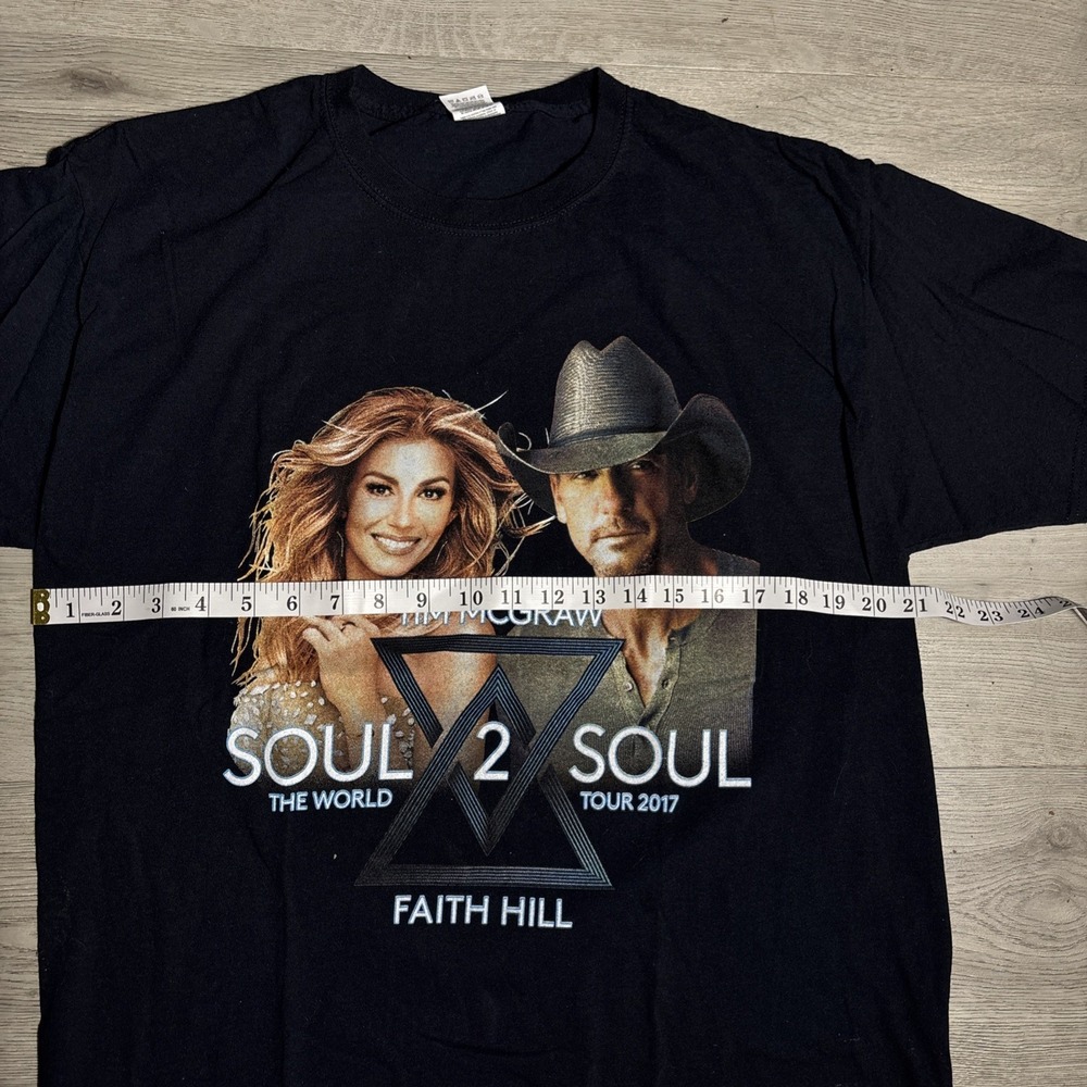 Tim McGraw‎ Faith Hill Soul2Soul Tour 2017 Concert T-Shirt Black Size - Picture 5 of 6
